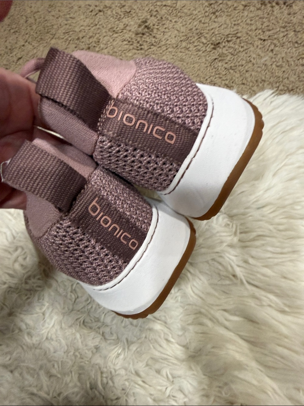 Womens Bionica Oressa Pink Knit Athletic Gym Sneakers Shoes
Size 10 M - Picture 5 of 9